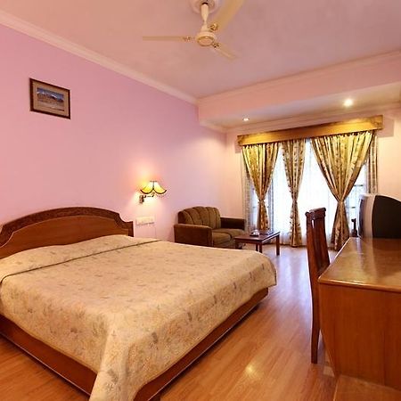 Hotel Dalhousie Heights Buitenkant foto